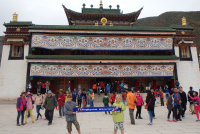 Bij het Labrangklooster Xiahe China - Met Jiminy en Cody de Koningh (2014)